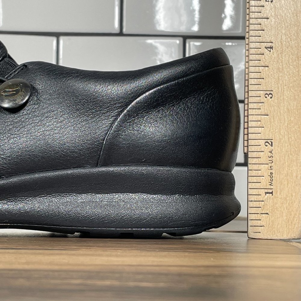 Clarks Un Adorn Loop Women's Size 9 Shoes Black L… - image 8